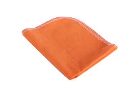 PAÑO DE FRANELA NACIONAL  / 38X38 CM